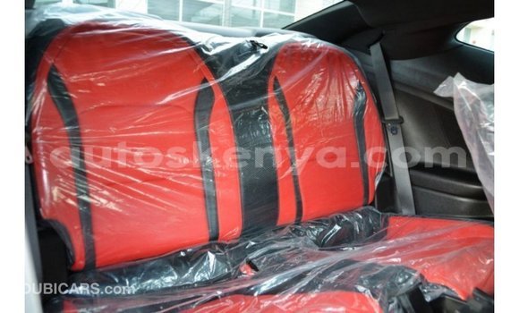 Nunua Imported Chevrolet Camaro Nyeupe Gari ndani ya Import - Dubai nchini Kati Kenya Nunua Imported Chevrolet Camaro Nyeupe Gari ndani ya Import - Dubai nchini Kati Kenya