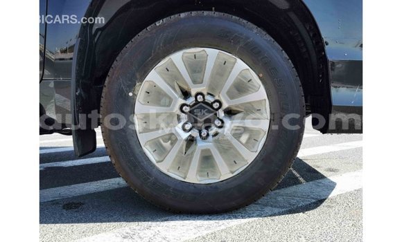 Nunua Imported Toyota Prado Nyeusi Gari ndani ya Import - Dubai nchini Kati Kenya Nunua Imported Toyota Prado Nyeusi Gari ndani ya Import - Dubai nchini Kati Kenya