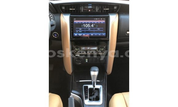 Imported Toyota Fortuner Black Makiinaa iti Import - Dubai keessatti Central Kenya keessatti Imported Toyota Fortuner Black Makiinaa iti Import - Dubai keessatti Central Kenya keessatti