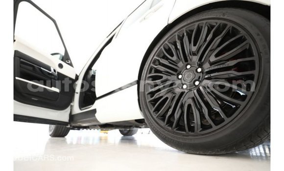 Buy Import Land Rover Range Rover White Car in Import - Dubai in Central Kenya Buy Import Land Rover Range Rover White Car in Import - Dubai in Central Kenya