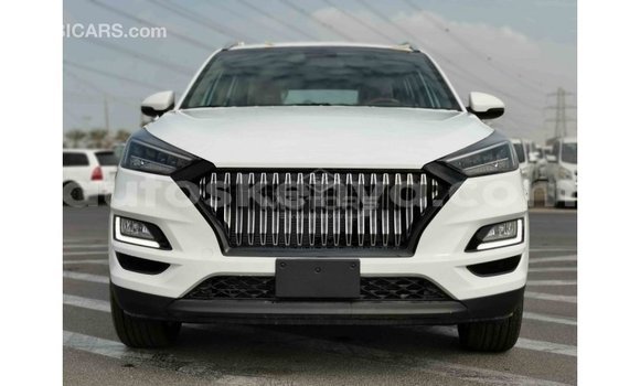 Buy Import Hyundai Tucson White Car in Import - Dubai in Central Kenya Buy Import Hyundai Tucson White Car in Import - Dubai in Central Kenya