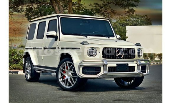 Imported Mercedes‒Benz 1117 White Netiree iti Import - Dubai keessatti Central Kenya keessatti Imported Mercedes‒Benz 1117 White Netiree iti Import - Dubai keessatti Central Kenya keessatti