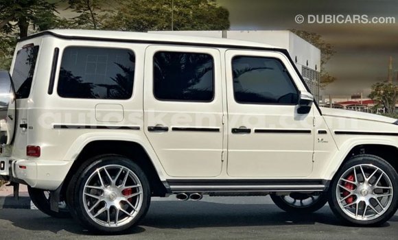 Imported Mercedes‒Benz 1117 White Netiree iti Import - Dubai keessatti Central Kenya keessatti Imported Mercedes‒Benz 1117 White Netiree iti Import - Dubai keessatti Central Kenya keessatti