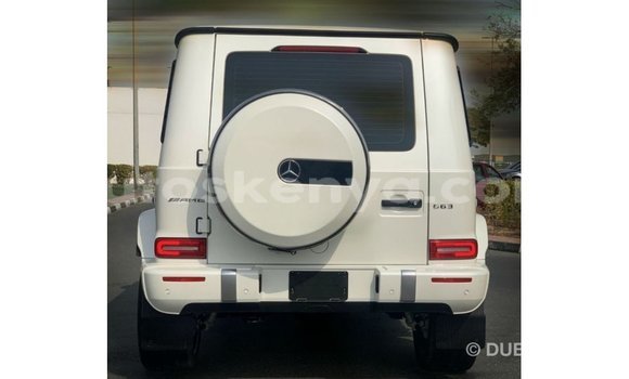 Imported Mercedes‒Benz 1117 White Netiree iti Import - Dubai keessatti Central Kenya keessatti Imported Mercedes‒Benz 1117 White Netiree iti Import - Dubai keessatti Central Kenya keessatti