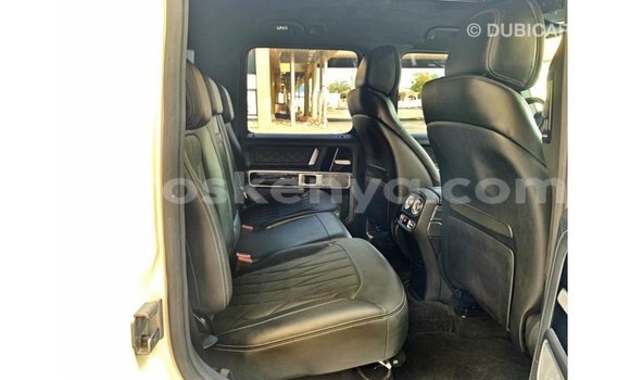 Imported Mercedes‒Benz 1117 White Netiree iti Import - Dubai keessatti Central Kenya keessatti Imported Mercedes‒Benz 1117 White Netiree iti Import - Dubai keessatti Central Kenya keessatti