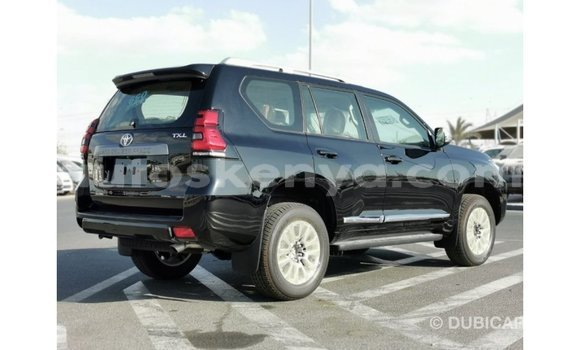 Nunua Imported Toyota Prado Nyeusi Gari ndani ya Import - Dubai nchini Kati Kenya Nunua Imported Toyota Prado Nyeusi Gari ndani ya Import - Dubai nchini Kati Kenya