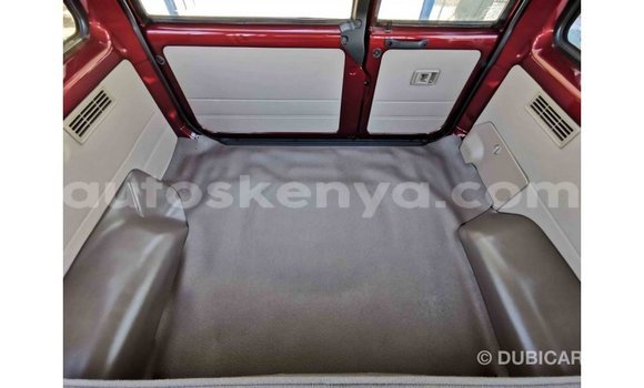 Nunua Imported Toyota Land Cruiser Nyekundu Gari ndani ya Import - Dubai nchini Kati Kenya Nunua Imported Toyota Land Cruiser Nyekundu Gari ndani ya Import - Dubai nchini Kati Kenya
