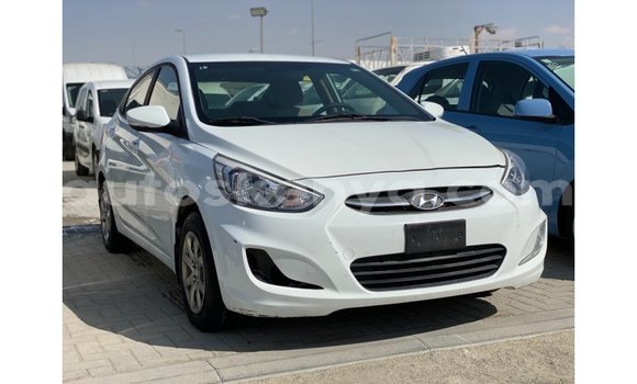 Buy Import Hyundai Accent White Car in Import - Dubai in Central Kenya