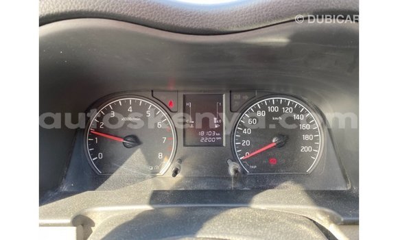 Imported Nissan Urvan White Makiinaa iti Import - Dubai keessatti Central Kenya keessatti Imported Nissan Urvan White Makiinaa iti Import - Dubai keessatti Central Kenya keessatti