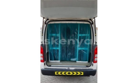 Buy Import Toyota Hiace White Car in Import - Dubai in Central Kenya Buy Import Toyota Hiace White Car in Import - Dubai in Central Kenya