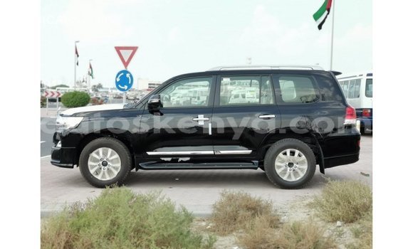 Imported Toyota Land Cruiser Black Makiinaa iti Import - Dubai keessatti Central Kenya keessatti Imported Toyota Land Cruiser Black Makiinaa iti Import - Dubai keessatti Central Kenya keessatti