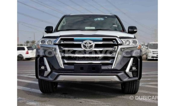 Buy Import Toyota Land Cruiser Black Car in Import - Dubai in Central Kenya Buy Import Toyota Land Cruiser Black Car in Import - Dubai in Central Kenya
