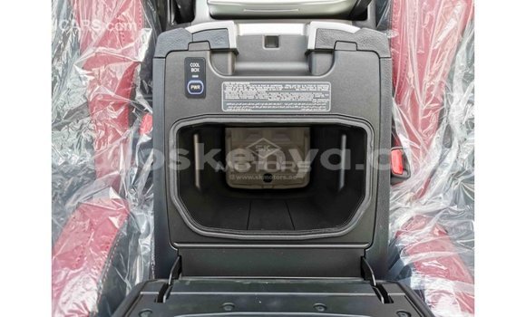 Buy Import Toyota Land Cruiser Black Car in Import - Dubai in Central Kenya Buy Import Toyota Land Cruiser Black Car in Import - Dubai in Central Kenya