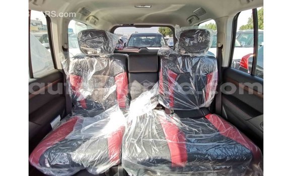 Buy Import Toyota Land Cruiser Black Car in Import - Dubai in Central Kenya Buy Import Toyota Land Cruiser Black Car in Import - Dubai in Central Kenya