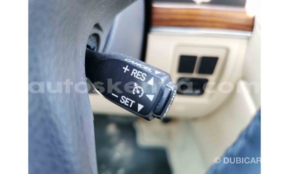 Buy Import Toyota Land Cruiser Black Car in Import - Dubai in Central Kenya Buy Import Toyota Land Cruiser Black Car in Import - Dubai in Central Kenya