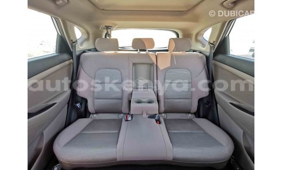 Buy Import Hyundai Tucson White Car in Import - Dubai in Central Kenya Buy Import Hyundai Tucson White Car in Import - Dubai in Central Kenya
