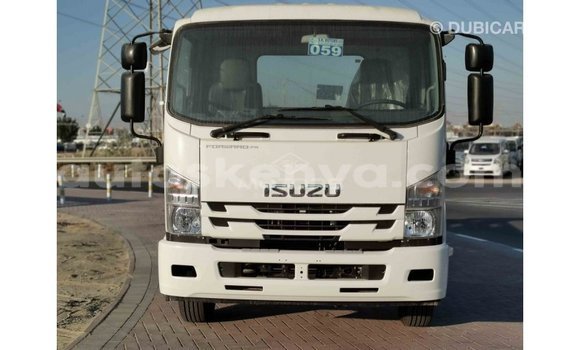 Nunua Imported Isuzu Bighorn Nyeupe Lori ndani ya Import - Dubai nchini Kati Kenya Nunua Imported Isuzu Bighorn Nyeupe Lori ndani ya Import - Dubai nchini Kati Kenya