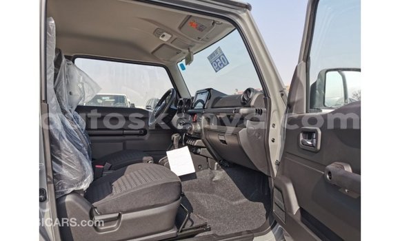 Nunua Imported Suzuki Jimny Nyingine Gari ndani ya Import - Dubai nchini Kati Kenya Nunua Imported Suzuki Jimny Nyingine Gari ndani ya Import - Dubai nchini Kati Kenya