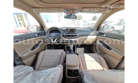 Nunua Imported Hyundai Tucson Nyekundu Gari ndani ya Import - Dubai nchini Kati Kenya Nunua Imported Hyundai Tucson Nyekundu Gari ndani ya Import - Dubai nchini Kati Kenya