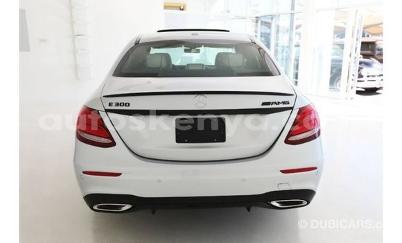 Buy Import Mercedes‒Benz 1117 Other Truck in Import - Dubai in Central Kenya Buy Import Mercedes‒Benz 1117 Other Truck in Import - Dubai in Central Kenya