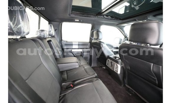 Nunua Imported Ford Club Wagon Nyeusi Gari ndani ya Import - Dubai nchini Kati Kenya Nunua Imported Ford Club Wagon Nyeusi Gari ndani ya Import - Dubai nchini Kati Kenya