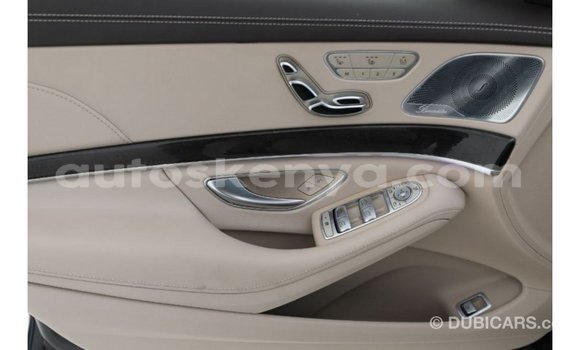 Nunua Imported Mercedes‒Benz 1117 Nyeusi Lori ndani ya Import - Dubai nchini Kati Kenya Nunua Imported Mercedes‒Benz 1117 Nyeusi Lori ndani ya Import - Dubai nchini Kati Kenya