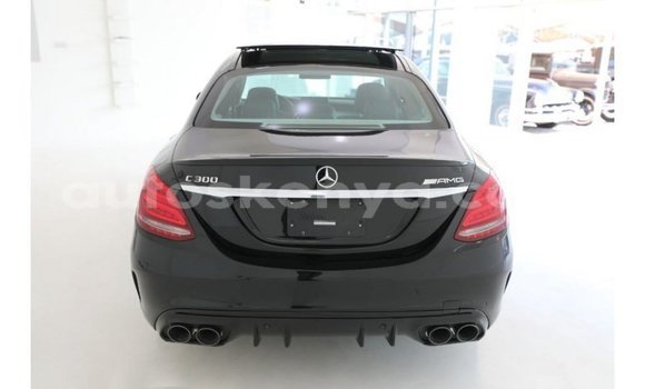 Nunua Imported Mercedes‒Benz 1213 Nyeusi Lori ndani ya Import - Dubai nchini Kati Kenya Nunua Imported Mercedes‒Benz 1213 Nyeusi Lori ndani ya Import - Dubai nchini Kati Kenya