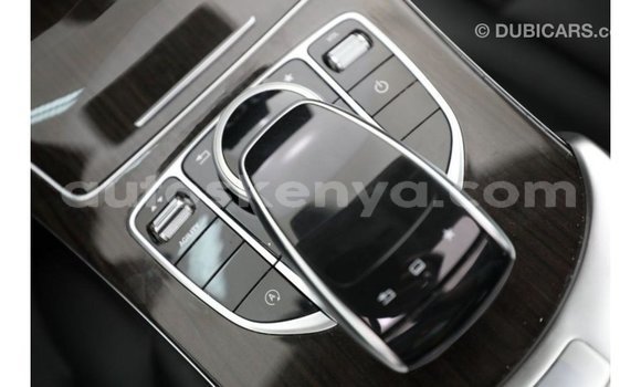 Nunua Imported Mercedes‒Benz 1213 Nyeusi Lori ndani ya Import - Dubai nchini Kati Kenya Nunua Imported Mercedes‒Benz 1213 Nyeusi Lori ndani ya Import - Dubai nchini Kati Kenya