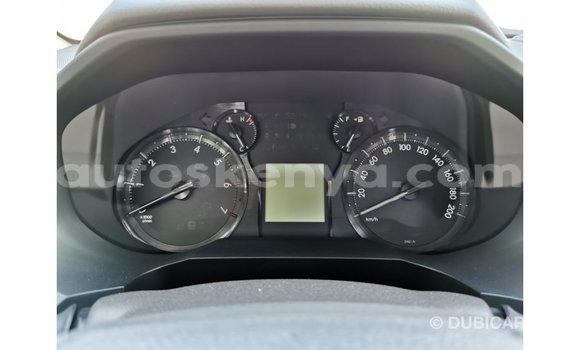 Nunua Imported Toyota Prado Nyeupe Gari ndani ya Import - Dubai nchini Kati Kenya Nunua Imported Toyota Prado Nyeupe Gari ndani ya Import - Dubai nchini Kati Kenya