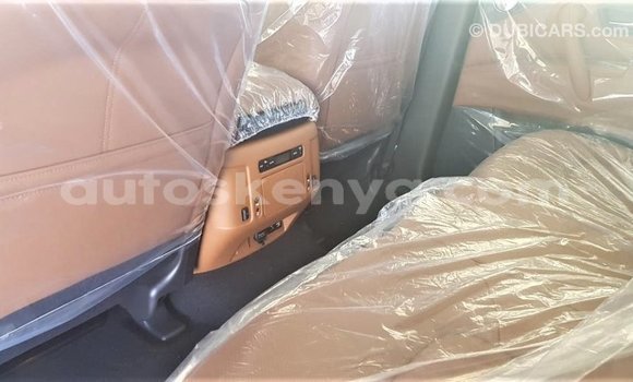 Imported Infiniti Q White Makiinaa iti Import - Dubai keessatti Central Kenya keessatti Imported Infiniti Q White Makiinaa iti Import - Dubai keessatti Central Kenya keessatti