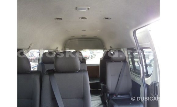 Buy Import Toyota Hiace White Car in Import - Dubai in Central Kenya Buy Import Toyota Hiace White Car in Import - Dubai in Central Kenya