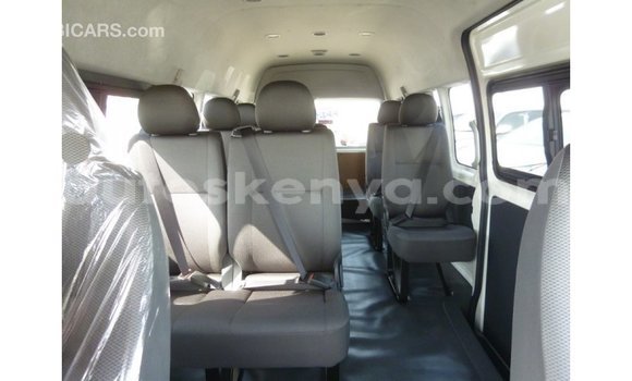 Buy Import Toyota Hiace White Car in Import - Dubai in Central Kenya Buy Import Toyota Hiace White Car in Import - Dubai in Central Kenya