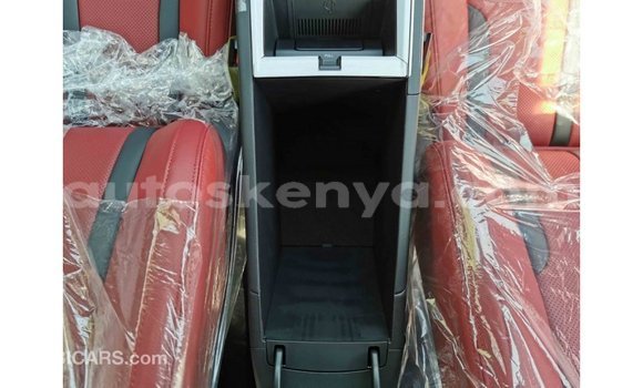 Imported Kia K5 White Makiinaa iti Import - Dubai keessatti Central Kenya keessatti Imported Kia K5 White Makiinaa iti Import - Dubai keessatti Central Kenya keessatti