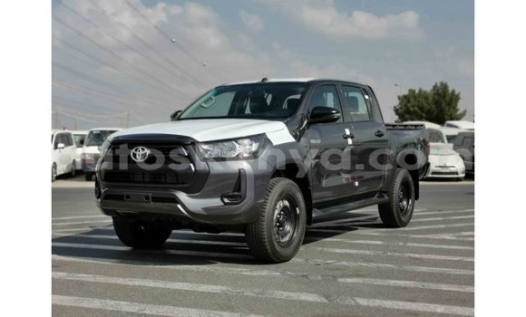 Imported Toyota Hilux Other Makiinaa iti Import - Dubai keessatti Central Kenya keessatti