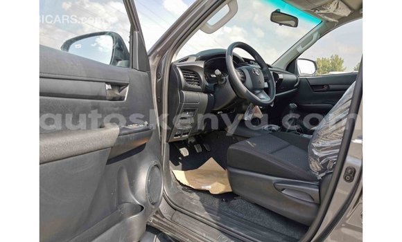 Nunua Imported Toyota Hilux Nyingine Gari ndani ya Import - Dubai nchini Kati Kenya Nunua Imported Toyota Hilux Nyingine Gari ndani ya Import - Dubai nchini Kati Kenya