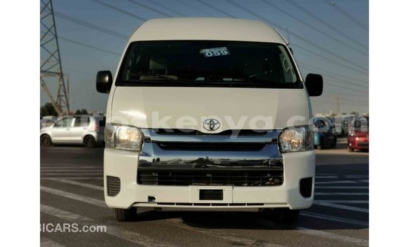 Nunua Imported Toyota Hiace Nyeupe Gari ndani ya Import - Dubai nchini Kati Kenya Nunua Imported Toyota Hiace Nyeupe Gari ndani ya Import - Dubai nchini Kati Kenya