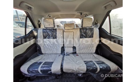 Buy Import Toyota Fortuner Black Car in Import - Dubai in Central Kenya Buy Import Toyota Fortuner Black Car in Import - Dubai in Central Kenya