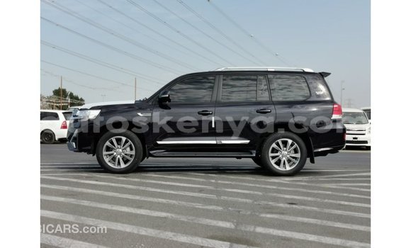Nunua Imported Toyota Land Cruiser Nyeusi Gari ndani ya Import - Dubai nchini Kati Kenya Nunua Imported Toyota Land Cruiser Nyeusi Gari ndani ya Import - Dubai nchini Kati Kenya