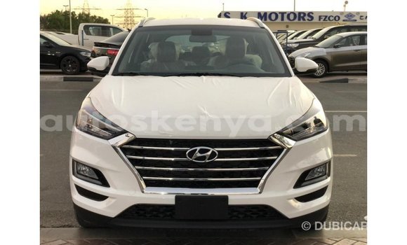 Buy Import Hyundai Tucson White Car in Import - Dubai in Central Kenya Buy Import Hyundai Tucson White Car in Import - Dubai in Central Kenya