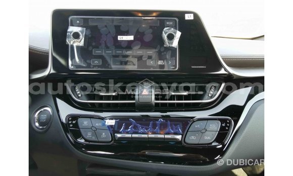 Nunua Imported Toyota C-HR Nyingine Gari ndani ya Import - Dubai nchini Kati Kenya Nunua Imported Toyota C-HR Nyingine Gari ndani ya Import - Dubai nchini Kati Kenya