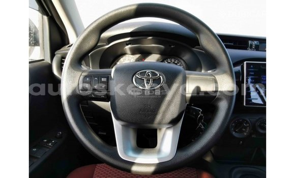 Buy Import Toyota Hilux White Car in Import - Dubai in Central Kenya Buy Import Toyota Hilux White Car in Import - Dubai in Central Kenya