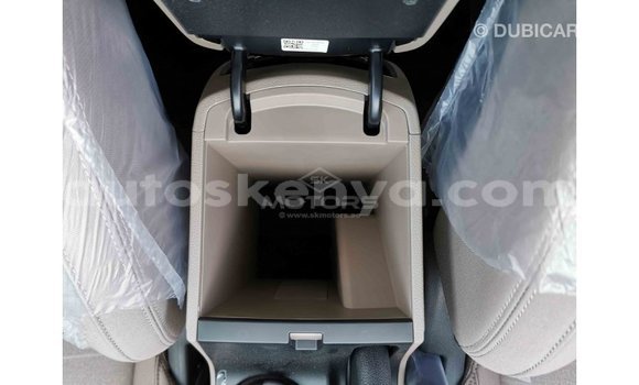 Nunua Imported Hyundai Tucson Nyeupe Gari ndani ya Import - Dubai nchini Kati Kenya Nunua Imported Hyundai Tucson Nyeupe Gari ndani ya Import - Dubai nchini Kati Kenya