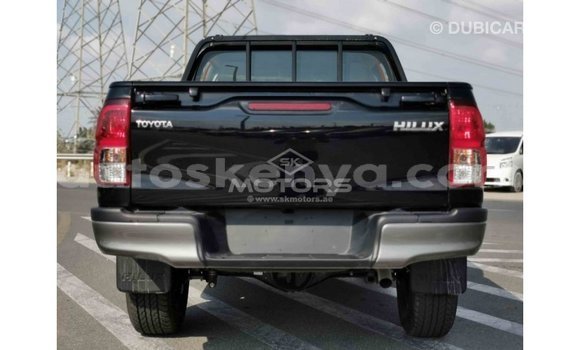 Nunua Imported Toyota Hilux Nyeusi Gari ndani ya Import - Dubai nchini Kati Kenya Nunua Imported Toyota Hilux Nyeusi Gari ndani ya Import - Dubai nchini Kati Kenya