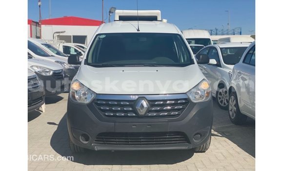 Nunua Imported Renault 18 Nyeupe Gari ndani ya Import - Dubai nchini Kati Kenya Nunua Imported Renault 18 Nyeupe Gari ndani ya Import - Dubai nchini Kati Kenya