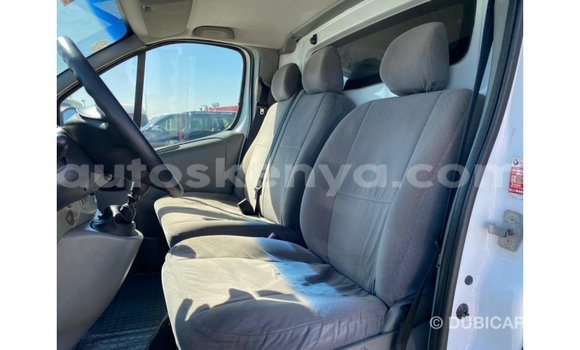 Buy Import Renault 5 White Car in Import - Dubai in Central Kenya Buy Import Renault 5 White Car in Import - Dubai in Central Kenya