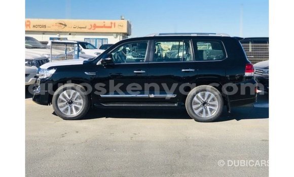 Imported Toyota Land Cruiser Black Makiinaa iti Import - Dubai keessatti Central Kenya keessatti Imported Toyota Land Cruiser Black Makiinaa iti Import - Dubai keessatti Central Kenya keessatti