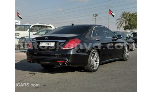 Nunua Imported Mercedes‒Benz 1117 Nyeusi Lori ndani ya Import - Dubai nchini Kati Kenya Nunua Imported Mercedes‒Benz 1117 Nyeusi Lori ndani ya Import - Dubai nchini Kati Kenya