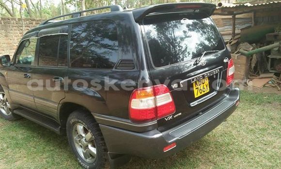 Imported Toyota Land Cruiser Black Makiinaa iti Nairobi keessatti Nairobi keessatti Imported Toyota Land Cruiser Black Makiinaa iti Nairobi keessatti Nairobi keessatti