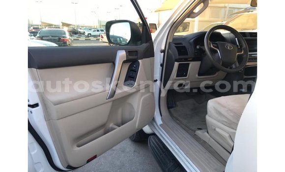 Buy Import Toyota Prado White Car in Import - Dubai in Central Kenya Buy Import Toyota Prado White Car in Import - Dubai in Central Kenya