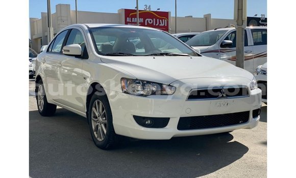 Nunua Imported Mitsubishi Lancer Nyeupe Gari ndani ya Import - Dubai nchini Kati Kenya Nunua Imported Mitsubishi Lancer Nyeupe Gari ndani ya Import - Dubai nchini Kati Kenya